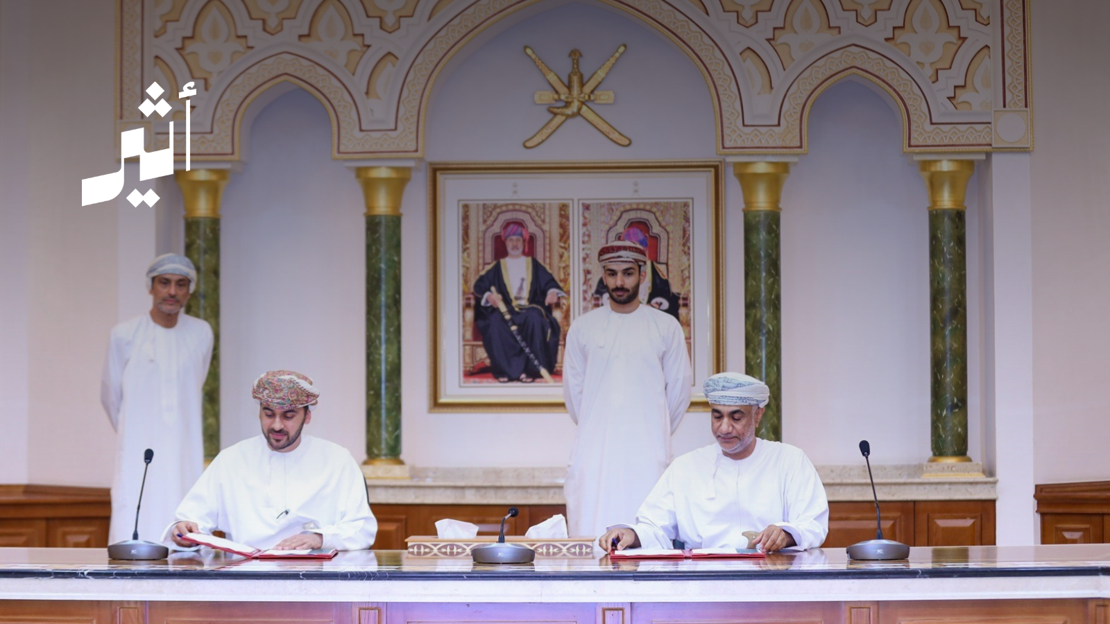 توقيع عقد تنفيذ مشروع ازدواجية شارع النزهة في المعبيلة الجنوبية بطول 11 كيلومترًا