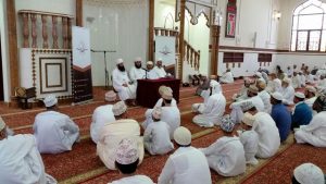 الجهود العمانية للعناية بالقرآن الكريم عبر ندوة في الخوض