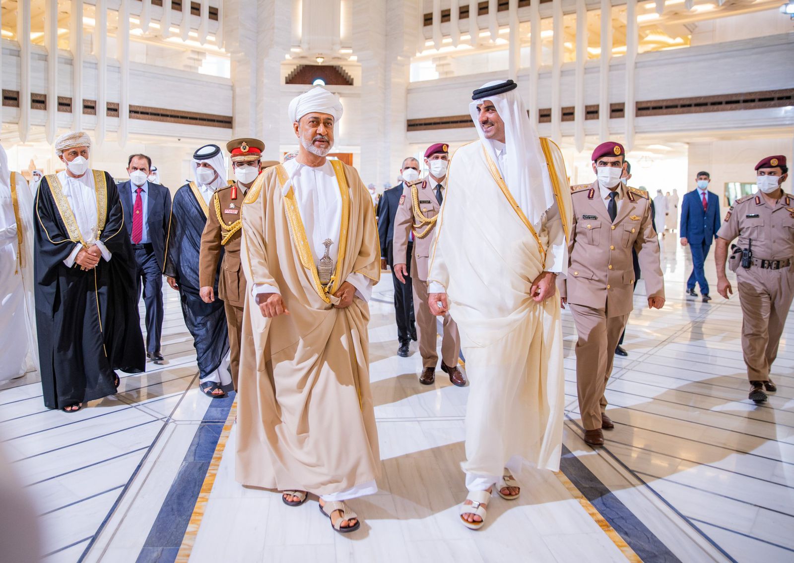 ماذا قال أمير قطر عن زيارة جلالة السلطان؟