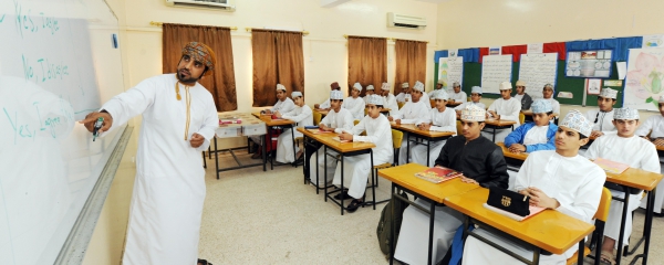 د.رجب العويسي يكتب: مع بدء العام الدراسي رسالة إلى معلمي