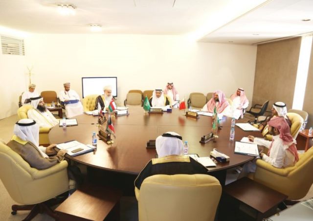 مناقشة تبادل الأئمة والخطباء بين دول الخليج وإنشاء مركز