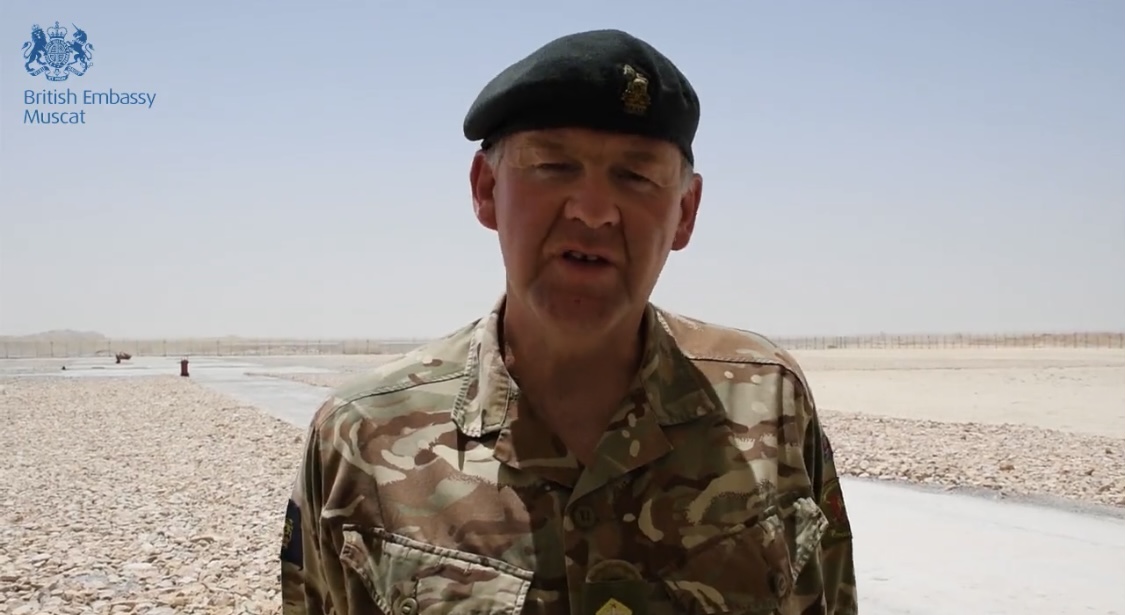 بالفيديو: مسؤول عسكري بريطاني يتحدث عن تدريب ضخم مشترك قادم في الدقم