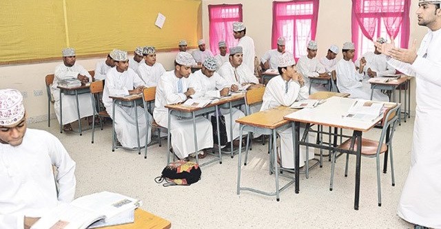 د.رجب العويسي يكتب: من المسؤول عن زيادة العبء الأسري في متابعة طلبة الصفوف 1-6؟