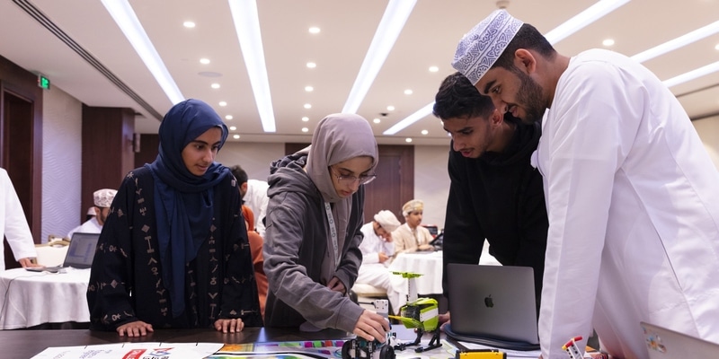 إذا كان لديك طالب في الـ 11: لديه الفرصة للحصول على بعثة إلى أفضل الجامعات العالمية