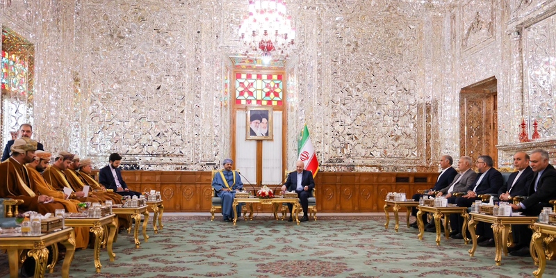 في طهران: لقاءان للسيد بدر مع رئيس مجلس الشورى وأمين المجلس الأعلى للأمن القومي