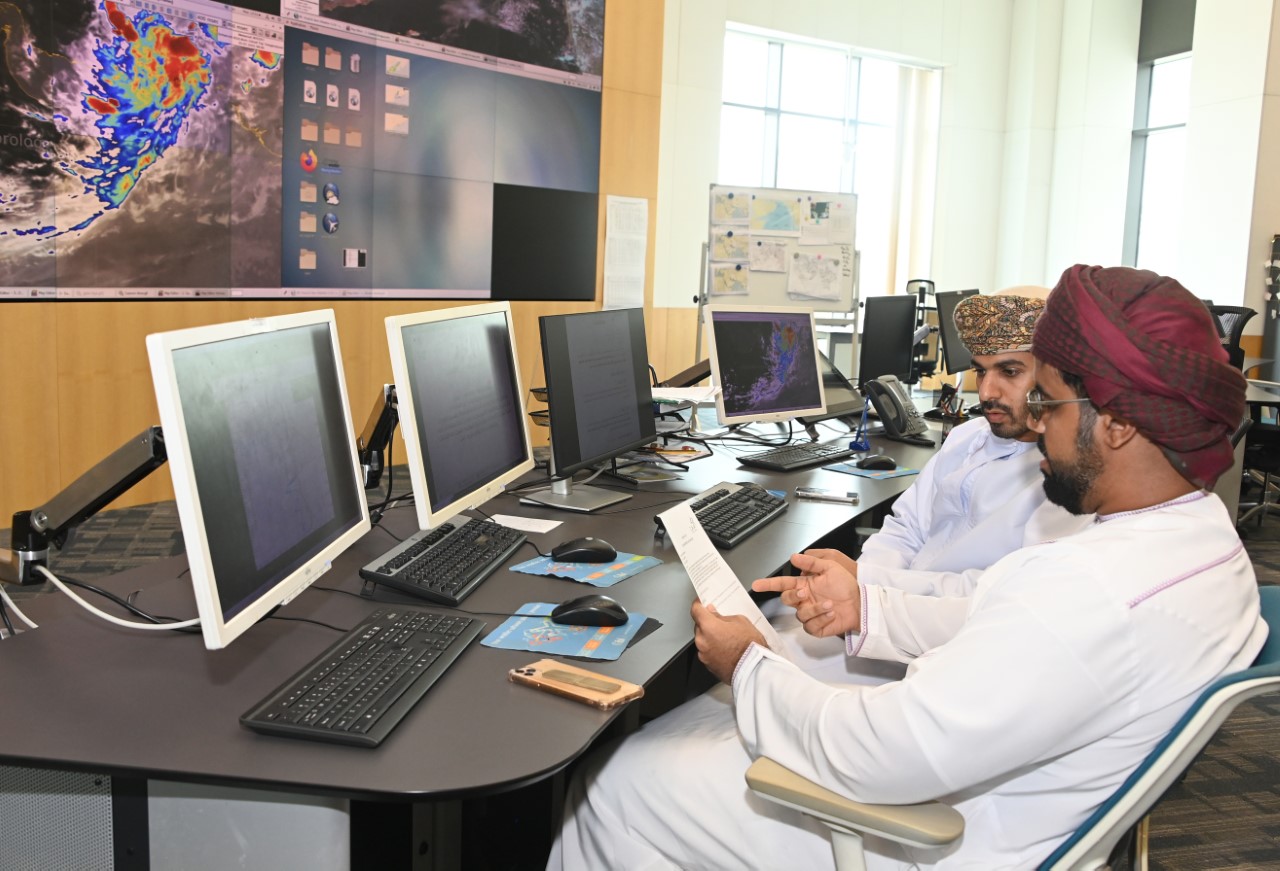 بعد التنبيه بغزارة الأمطار: تفعيل لجان للتعامل مع الحالة المدارية