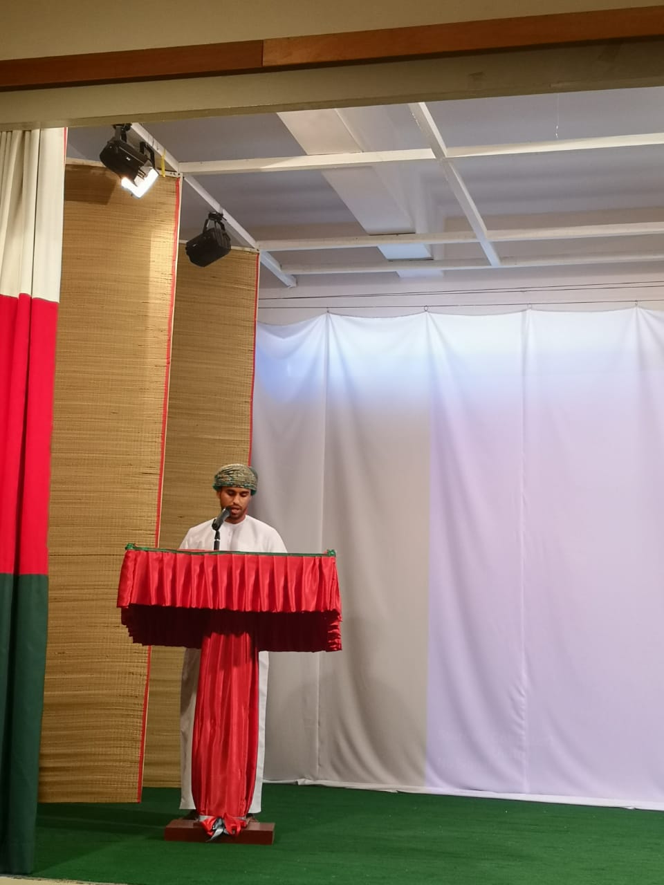 “غرس” يستهدف تنشئة أطفال بشخصية قوية متزنة