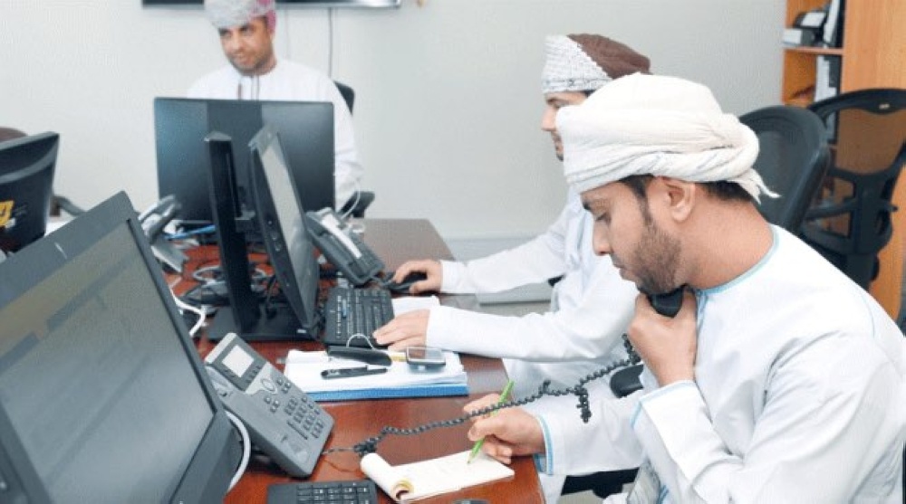 أكثر من 53 ألف موظف حكومي يتقاضون أجرًا بين 1000 وأقل من 2000 ريال