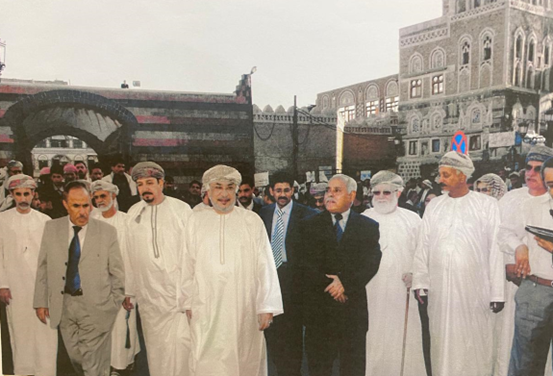 الشيخ سعيد السعدوني ضمن وفدٍ برئاسة رئيس مجلس الدولة خلال زيارته إلى اليمن