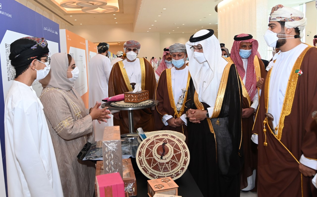 من الوصول حتى المغادرة: أبرز ما تم في زيارة الوفد السعودي للسلطنة