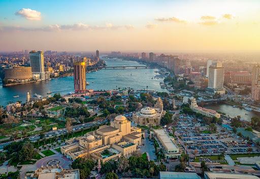 أكثر من 90 شركة عمانية في مصر