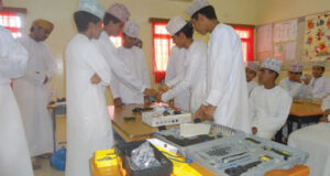 د.رجب العويسي يكتب عن إجازة الطلبة الصيفية