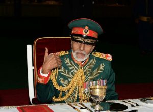 جلالة السلطان يقيم حفل عشاء بمناسبة يوم القوات المسلحة