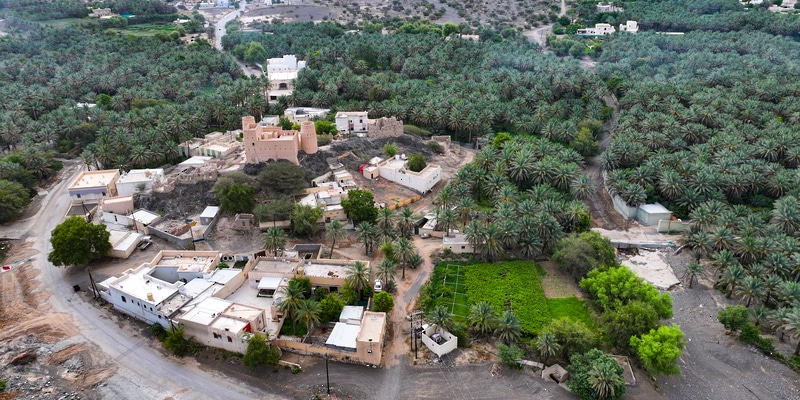 من الرمال إلى شلالات حاور: أبرز وجهات شمال الشرقية السياحية