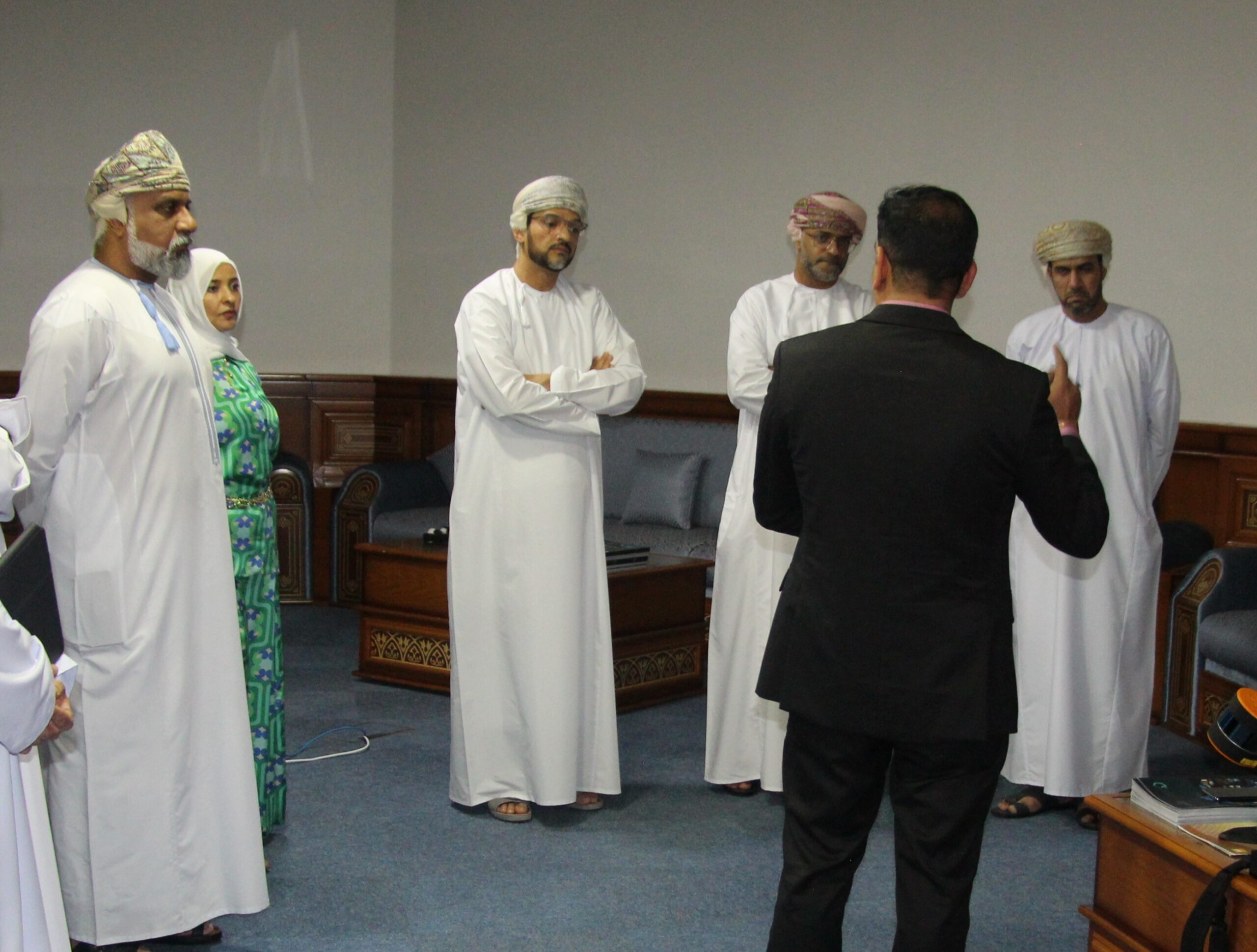البدء في المراحل التنفيذية لمشروع “مسار مطرح السياحي”