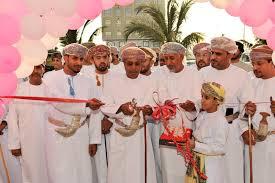 د.عبدالله باحجاج يكتب: شاب عماني يرفض عرض قضيته على الإعلام الأجنبي رغم مآلاتها عليه ماليا وسيكولوجيا