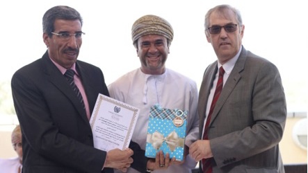 عبر أكثر من 5 أسئلة: أستاذ أردني يصف علاقته بالعمانيين أثناء عمله معهم