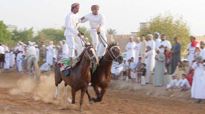 اليونيسكو تسجّل عرضة الخيل والإبل كملف منفرد للسلطنة