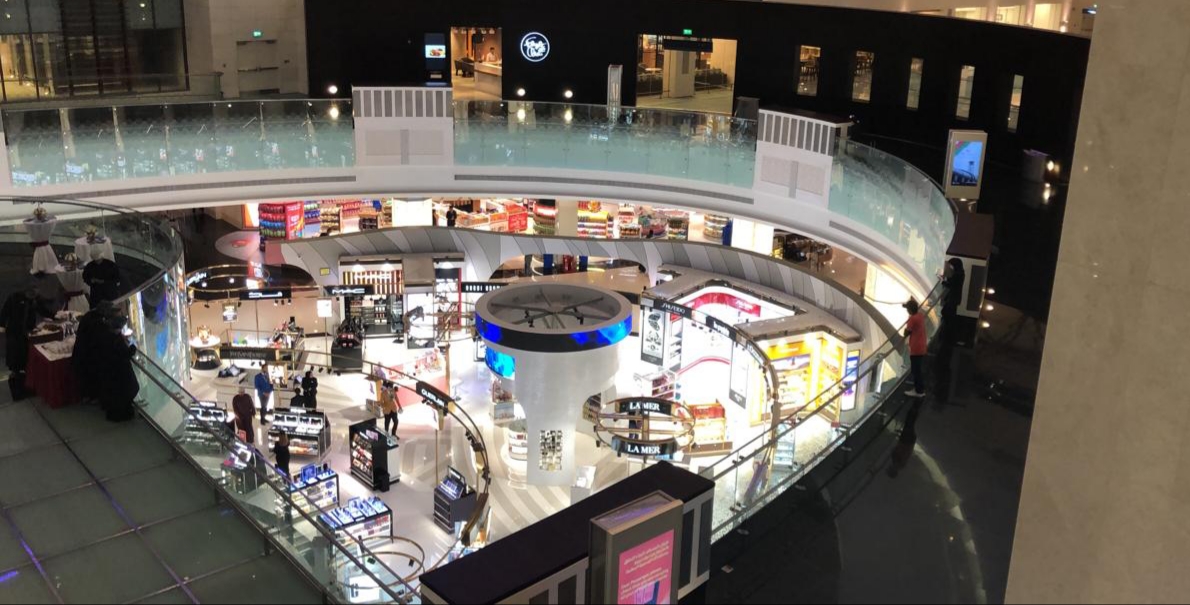 رسميًا: افتتاح قاعة مجان بمطار مسقط الدولي وهذه مواصفاتها