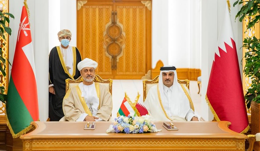 سلطنة عمان وقطر تصدران بيانًا مشتركًا