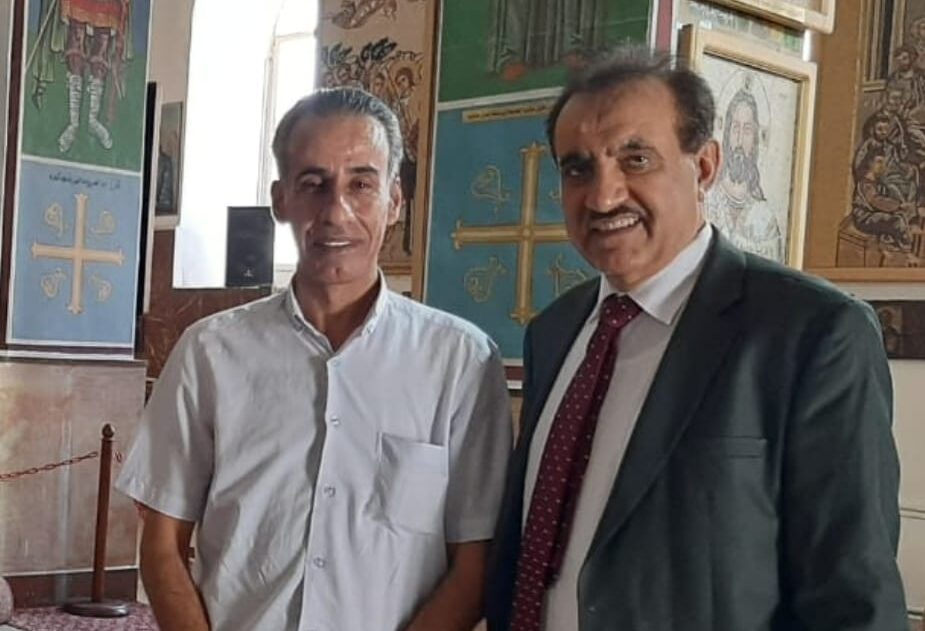 الليلة الغامضة التي أوقعتْ “جلال برجس” في غرام الرواية