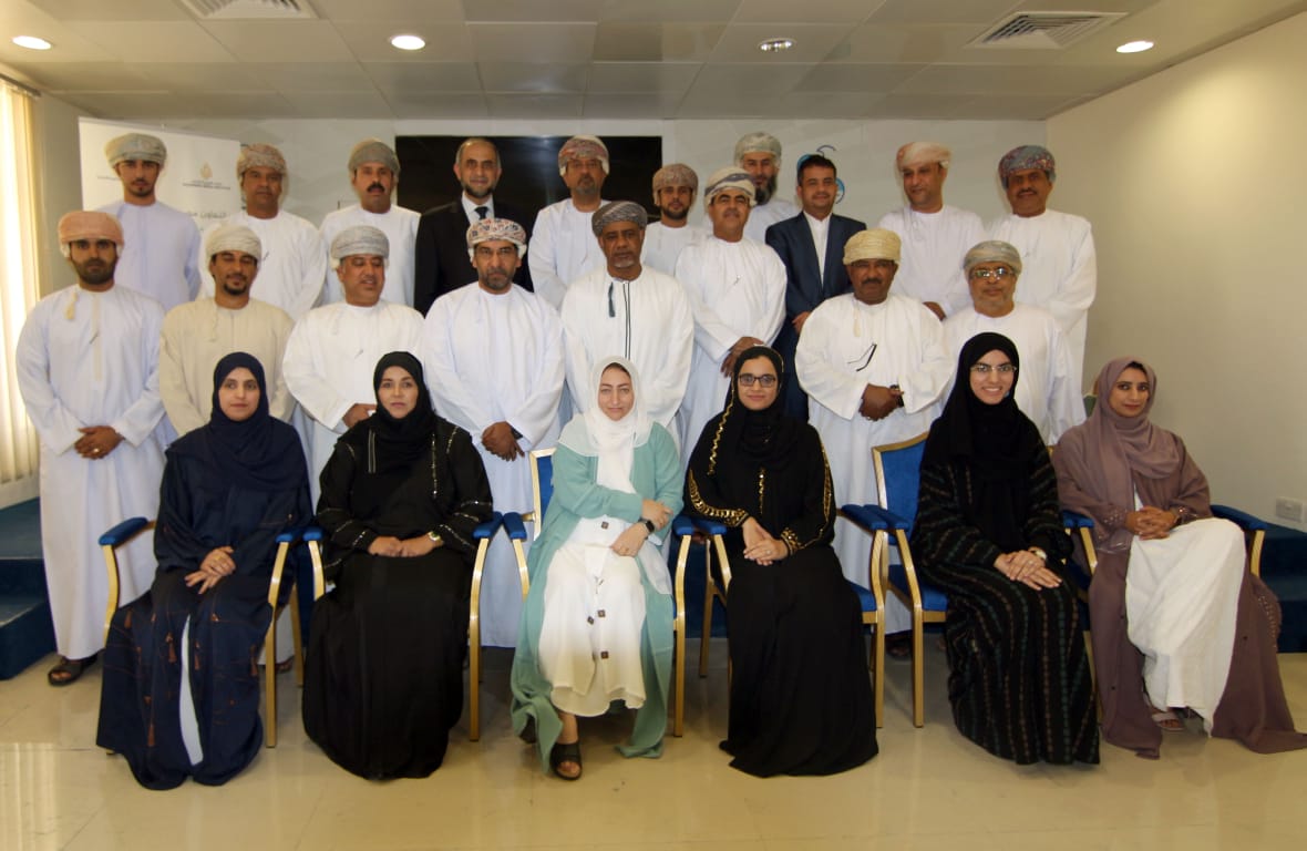 اختتام دورة إدارة وتخطيط المؤسسات الإعلامية بجمعية الصحفيين