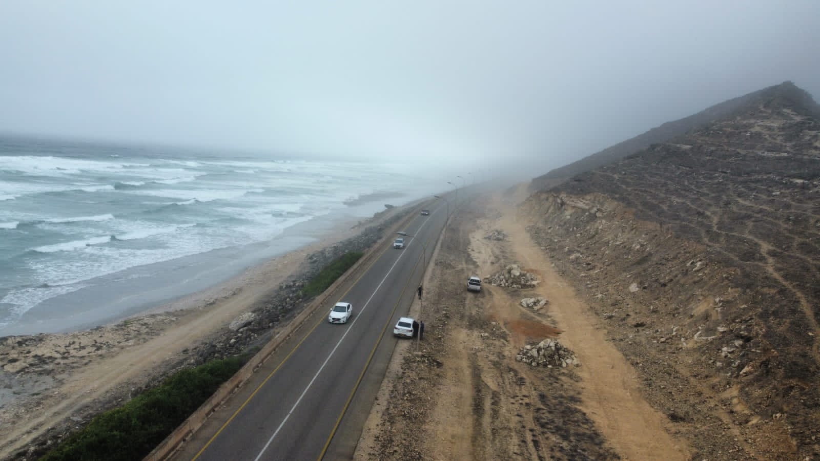 طرح مناقصتي ازدواجية ريسوت – المغسيل وأعمال ازدواجية الطريق من دوار الغاز إلى دوار بلاد صور