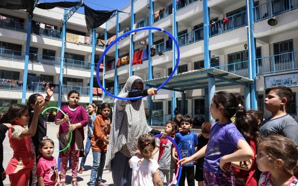 الأطفال في غزة: ضحايا الحرب الإسرائيليّة المستمرة منذُ 292 يوماً