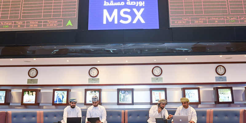 تعرّف على أداء بورصة مسقط في يناير