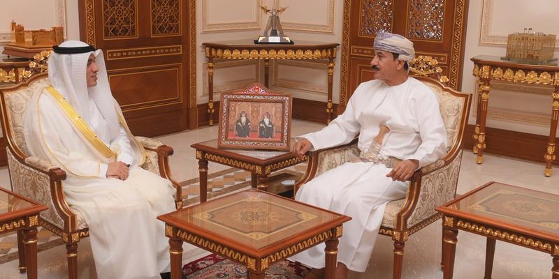 النعماني يستقبل سفيرين عربيين