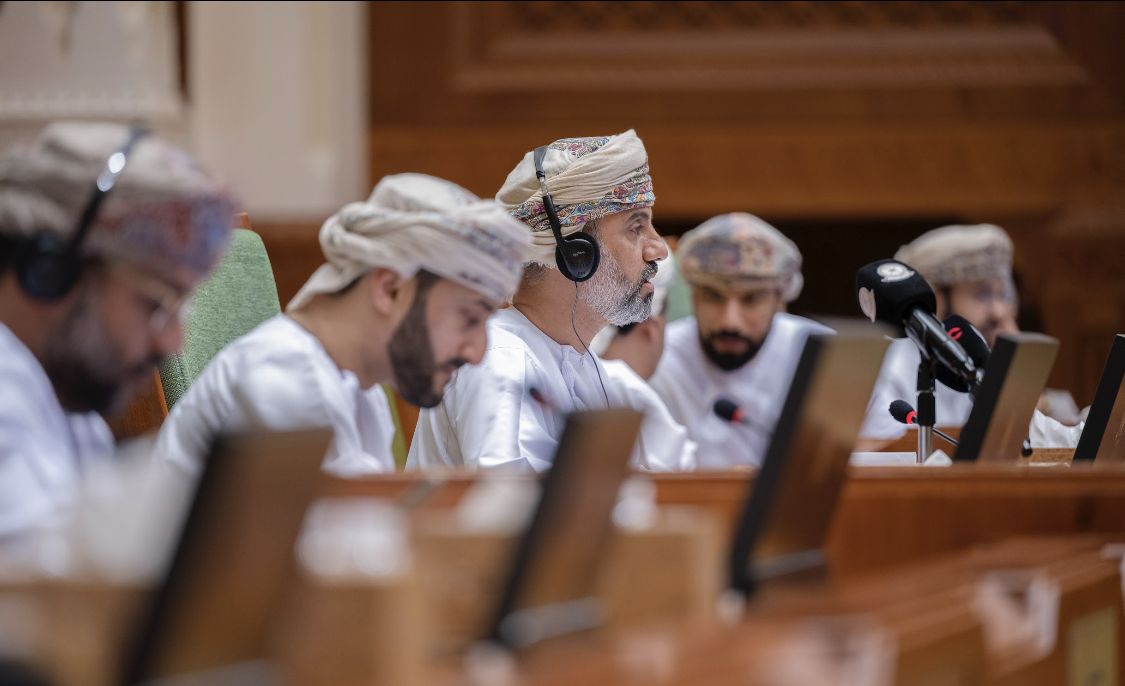 إقرار مشروع قانون السياحة