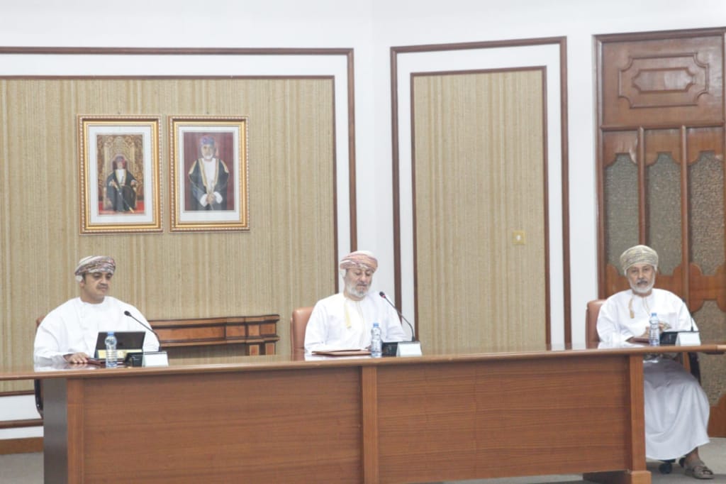 منها إلغاء مهرجان صلالة: اتخاذ عدة إجراءات في ظفار بسبب كورونا