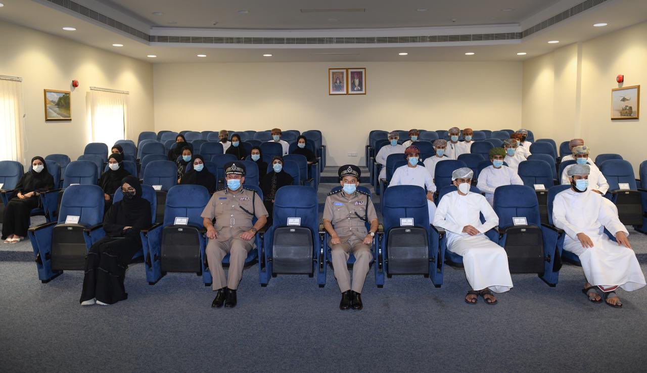 في 2021: إعلانات وظائف واستقبال دفعات جديدة في شرطة عمان السلطانية