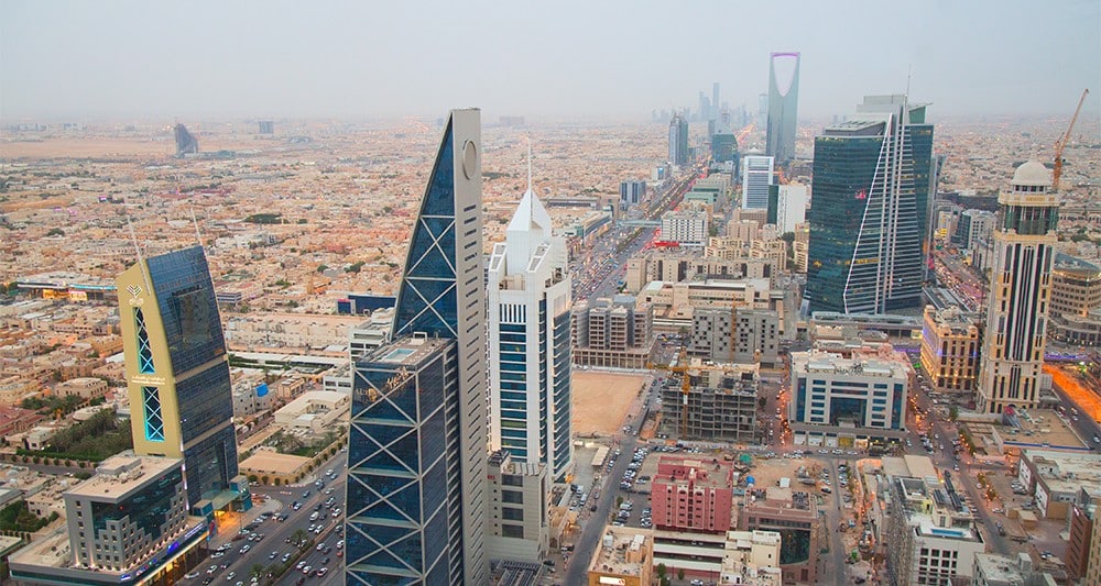 عبدالله العريمي يكتب: نمنماتٌ سعودية على جدار الروح