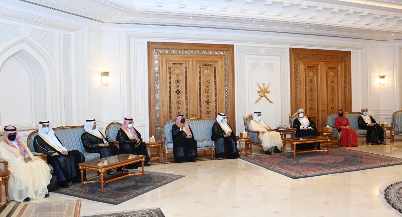 من الوصول حتى المغادرة: أبرز ما تم في زيارة الوفد السعودي للسلطنة