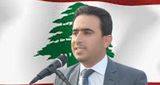 د. أحمد نزال يكتب: “مثلث الهذيان”.. جنون اللغة وهذيان الذات في نصوصٍ مرتجلة