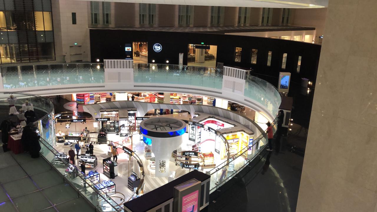 رسميًا: افتتاح قاعة مجان بمطار مسقط الدولي وهذه مواصفاتها