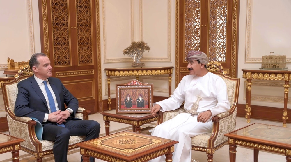 النعماني يستقبل مسؤولًا أمريكيًا