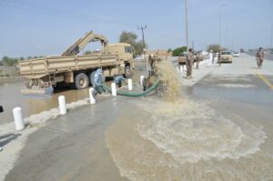 الخدمات الهندسية بوزارة الدفاع تواصل الدعم والإسناد في شمال الباطنة