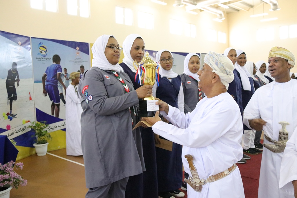 توصيات مهمة في ختام البطولة الأولمبية الثانية لمدرستي السلطان قابوس بصلالة