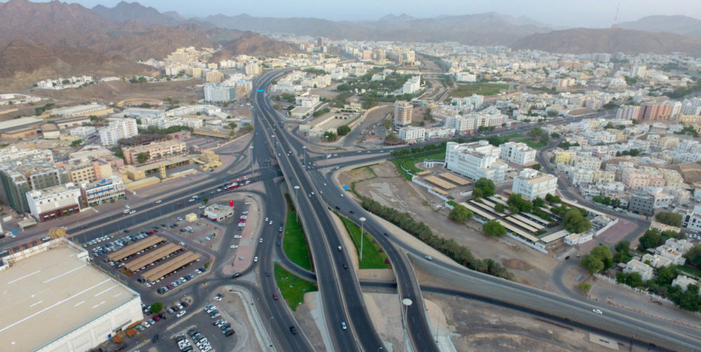 محافظة مسقط تستحوذ على 37% من التداول العقاري في سلطنة عُمان عام 2024م