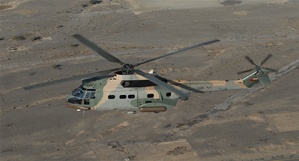 مقطورة بحرية تتعرض لتأثيرات الطقس..وسلاح الجو ينقذ طاقمها