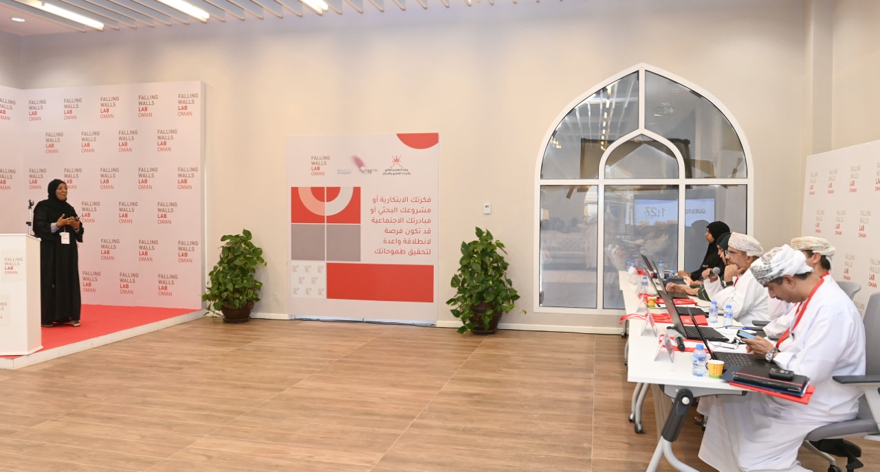 مبتكرة عمانية تتأهل لقمة عالمية في ألمانيا