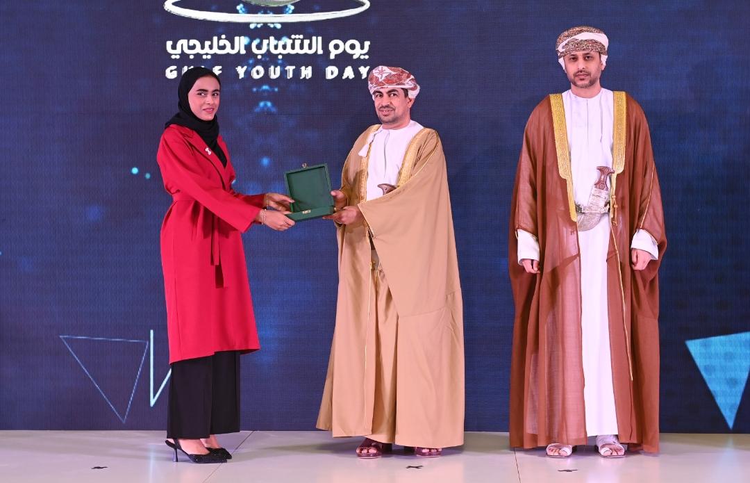 تكريم خليجي لمبتكرة عمانية
