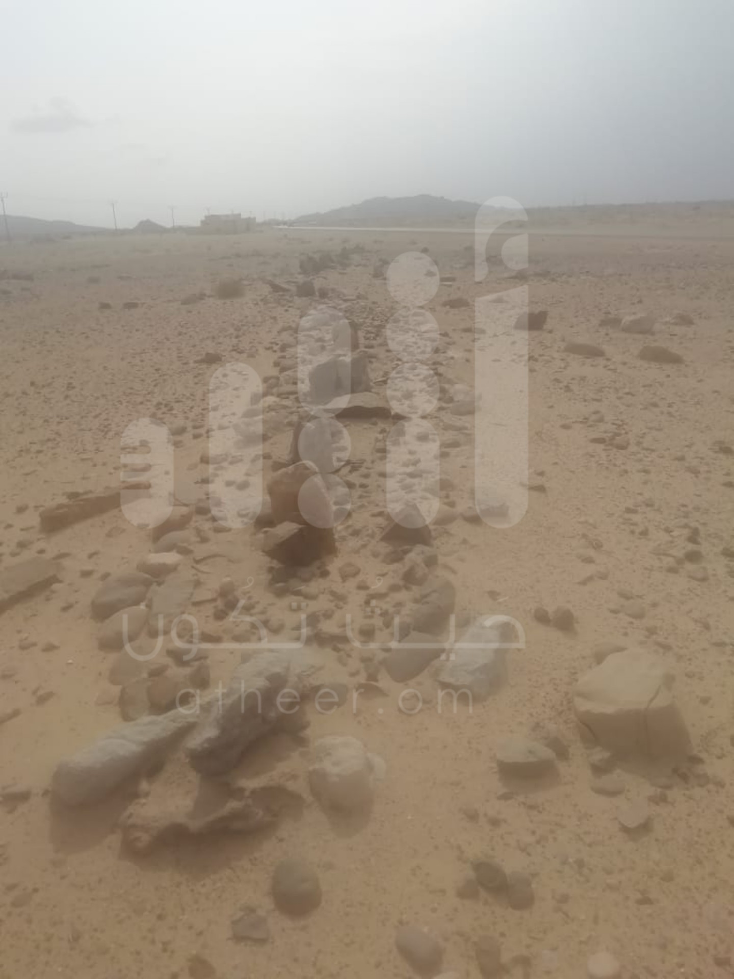 بالصور: مقابر في السلطنة لأناسٍ قيل بأنهم “خُسِف بهم”..وللعلم رأيٌ آخر