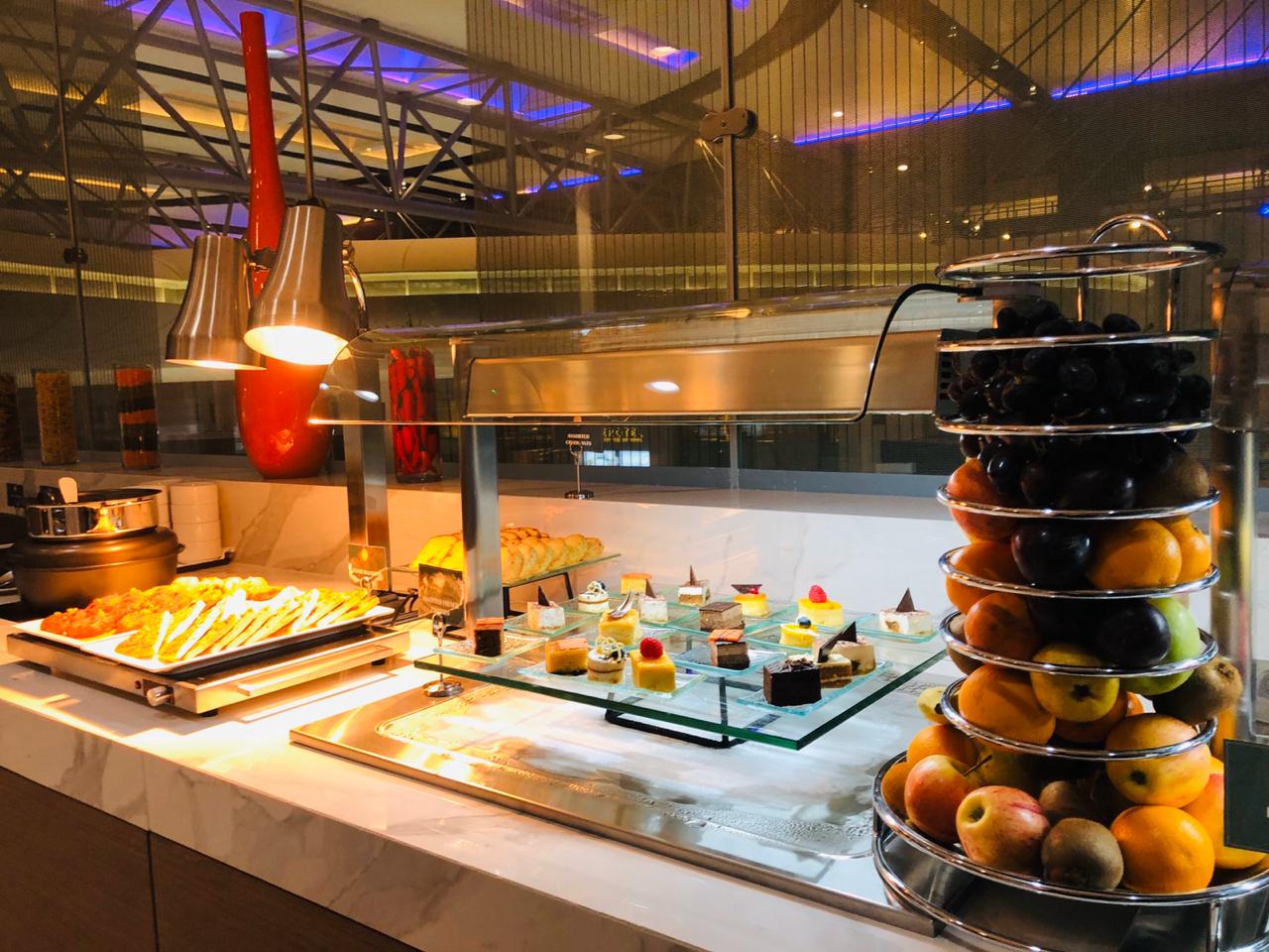 رسميًا: افتتاح قاعة مجان بمطار مسقط الدولي وهذه مواصفاتها