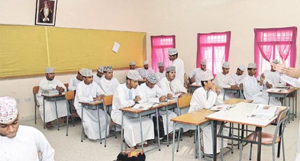 د.رجب العويسي يكتب: ما دور التعليم في بناء ثقافة الضبط الاستهلاكي؟