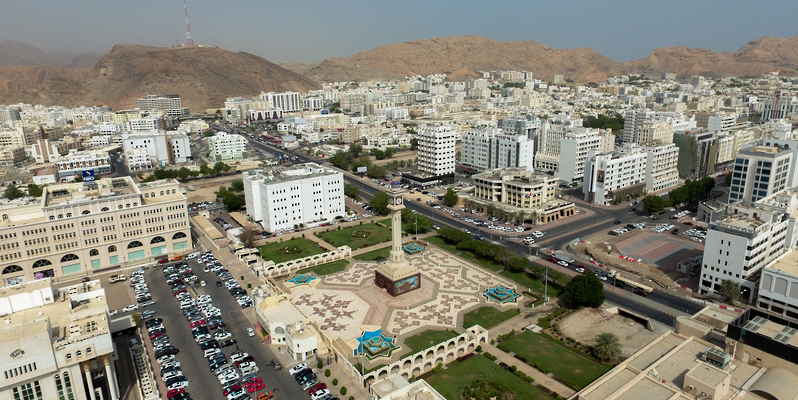 البنك المركزي: انخفاض النقد لدى الجمهور وارتفاع متوسط أسعار الفائدة على القروض