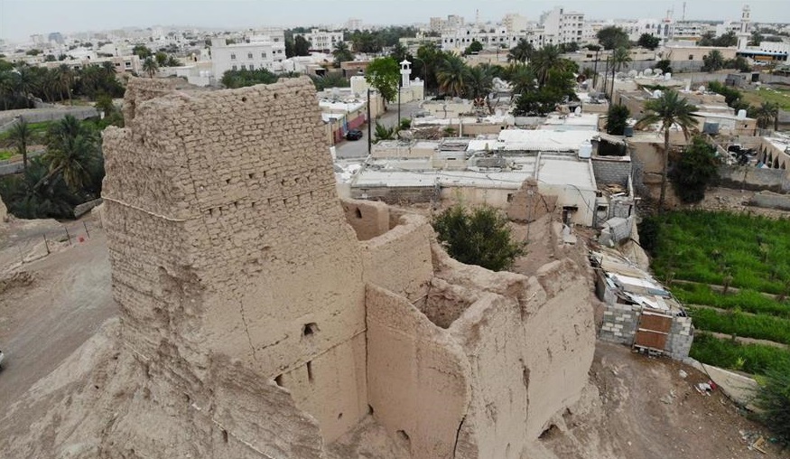 “بيت بحر” موقع تراثي عماني عمره يقارب الـ 250 سنة