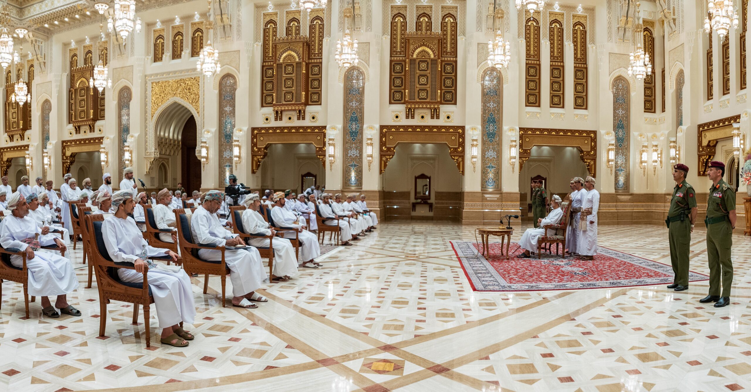 توجيهات من جلالة السلطان المعظم